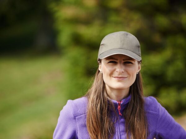 Look Country Feminino com Boné: As Melhores Combinações